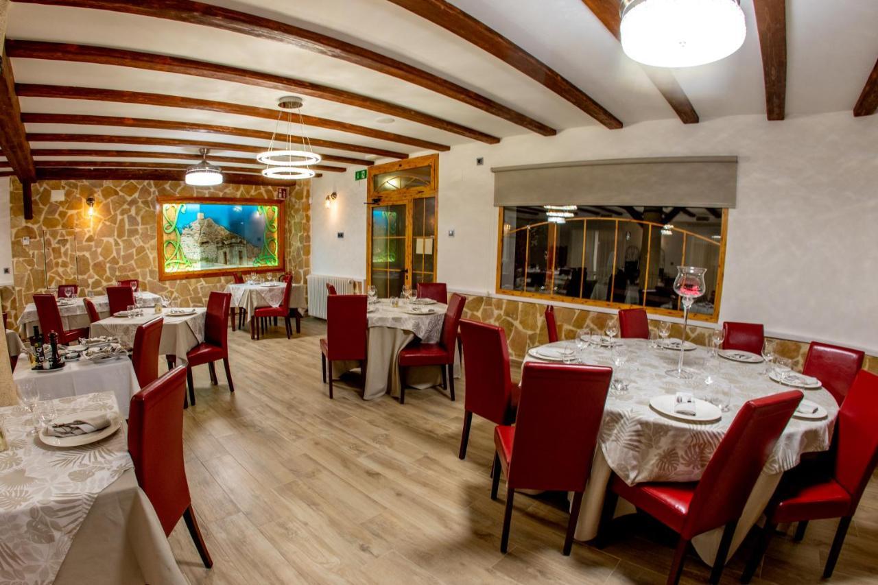 Artmonia Hotel Castalla Buitenkant foto